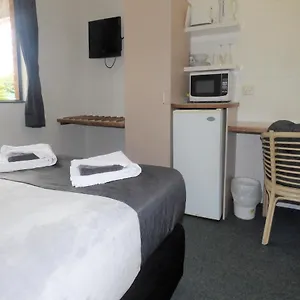 Banjo Paterson Motor Motel